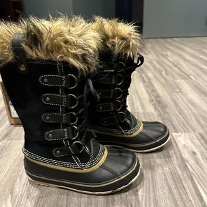 Sorel Joan of Artic Boots